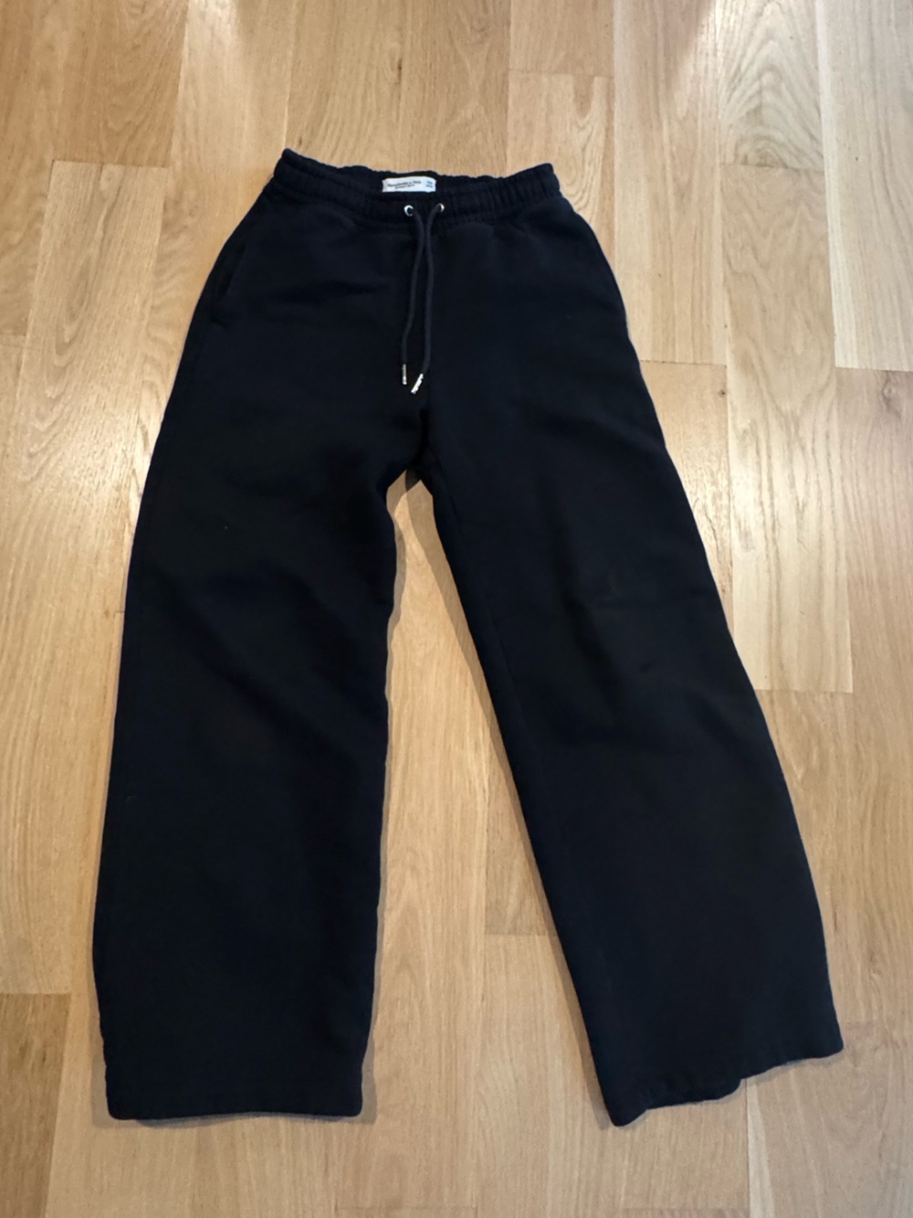 Abercrombie Kids Black Sweatpants - size XS
